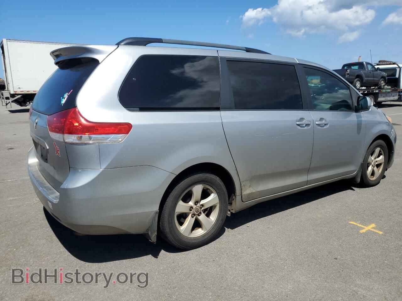 2011 TOYOTA All Models - VIN: 5TDKK3DC4BS090522 - Фото 3