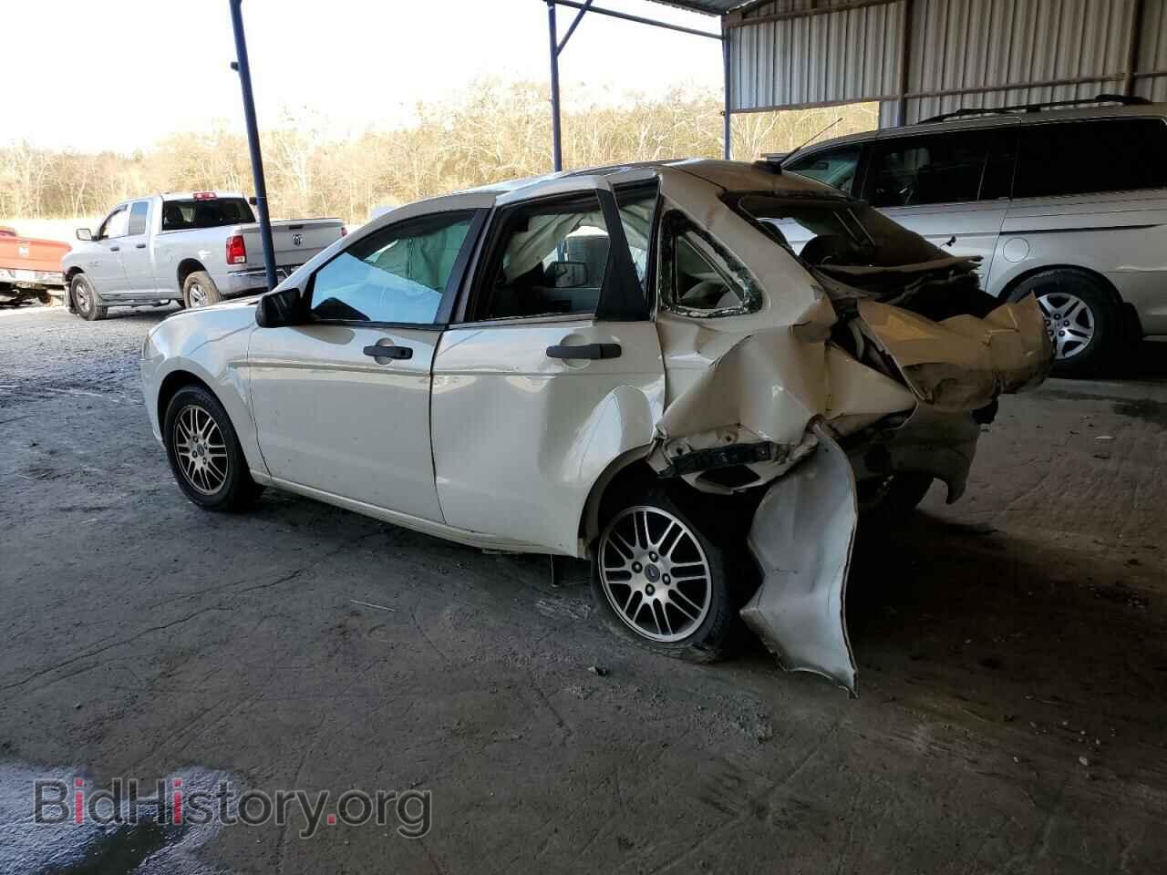 2011 FORD FOCUS - VIN: 1FAHP3FN9BW158832 - Фото 2