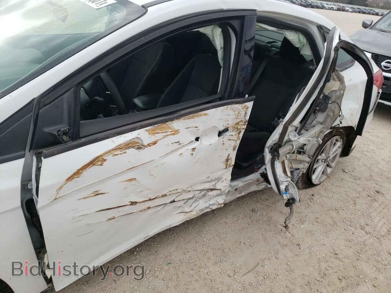 2015 FORD FOCUS - VIN: 1FADP3F22FL295400 - Фото 9