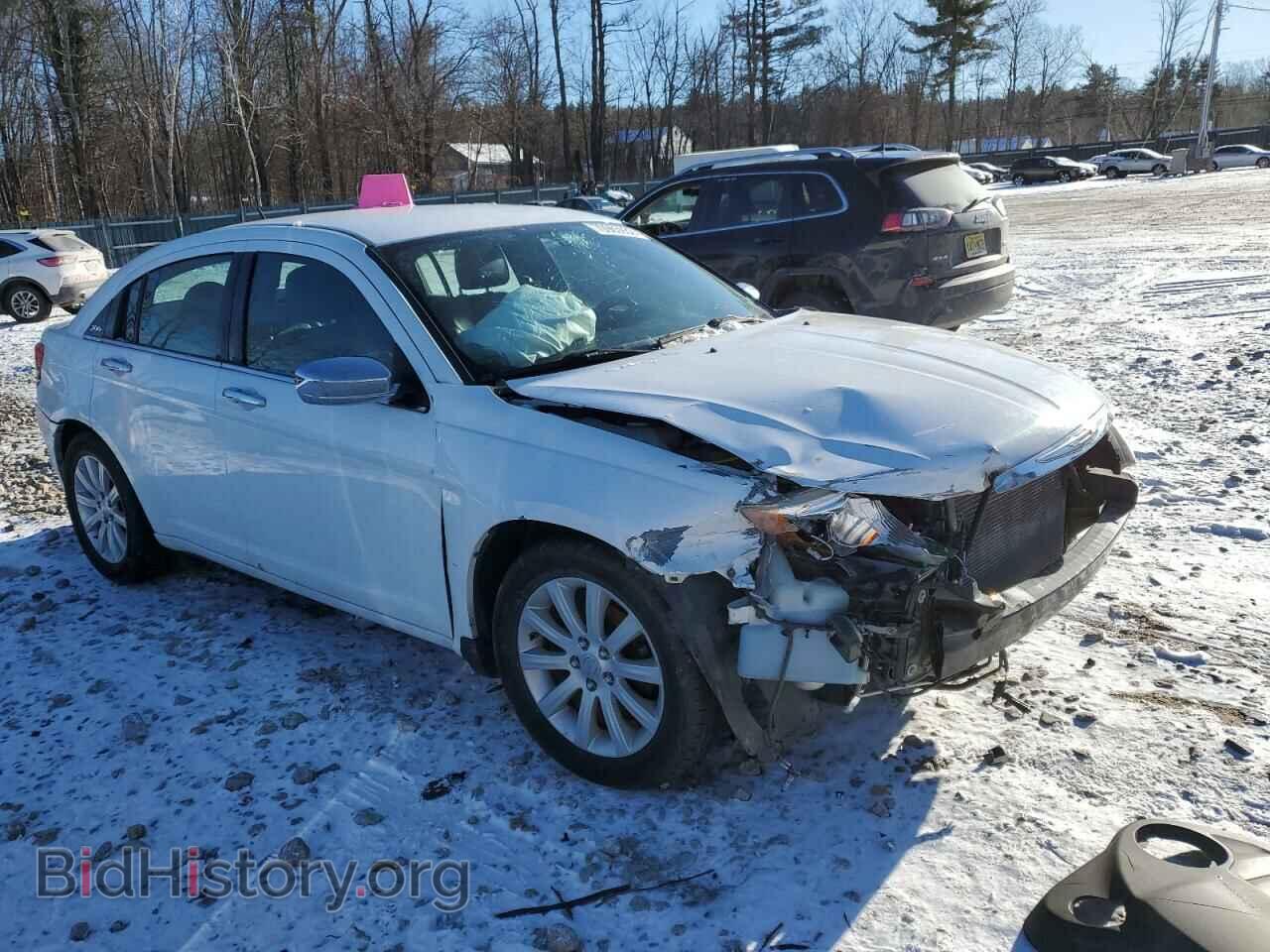 2013 CHRYSLER 200 - VIN: 1C3CCBCG6DN657343 - Фото 4