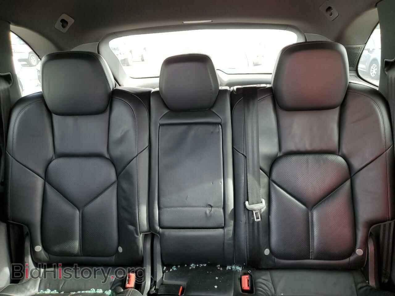 2011 PORSCHE CAYENNE - VIN: WP1AA2A21BLA04331 - Photo 10