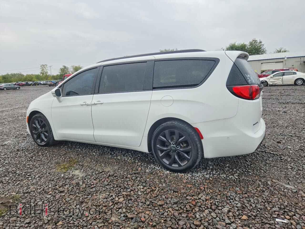 2020 CHRYSLER PACIFICA - VIN: 2C4RC1GG5LR116912 - Photo 2