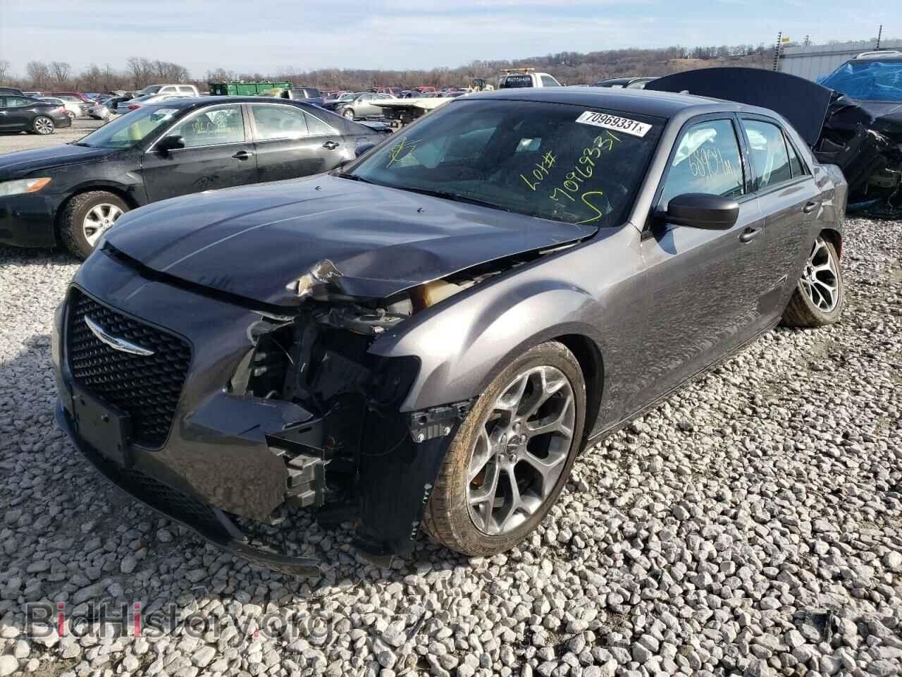 2015 CHRYSLER 300 - VIN: 2C3CCABG0FH867816 - Фото 2