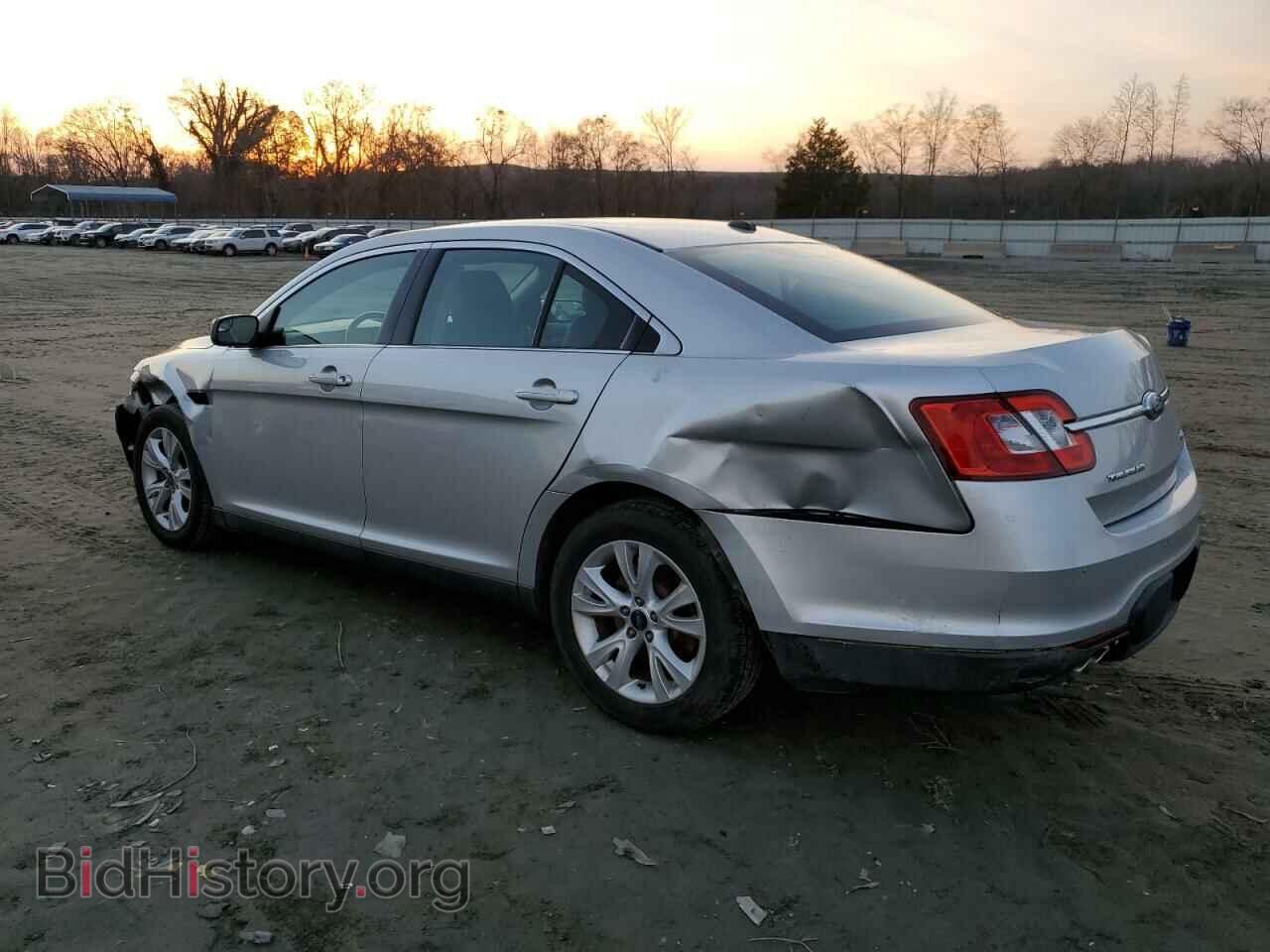2012 FORD TAURUS - VIN: 1FAHP2EW7CG137302 - Фото 2