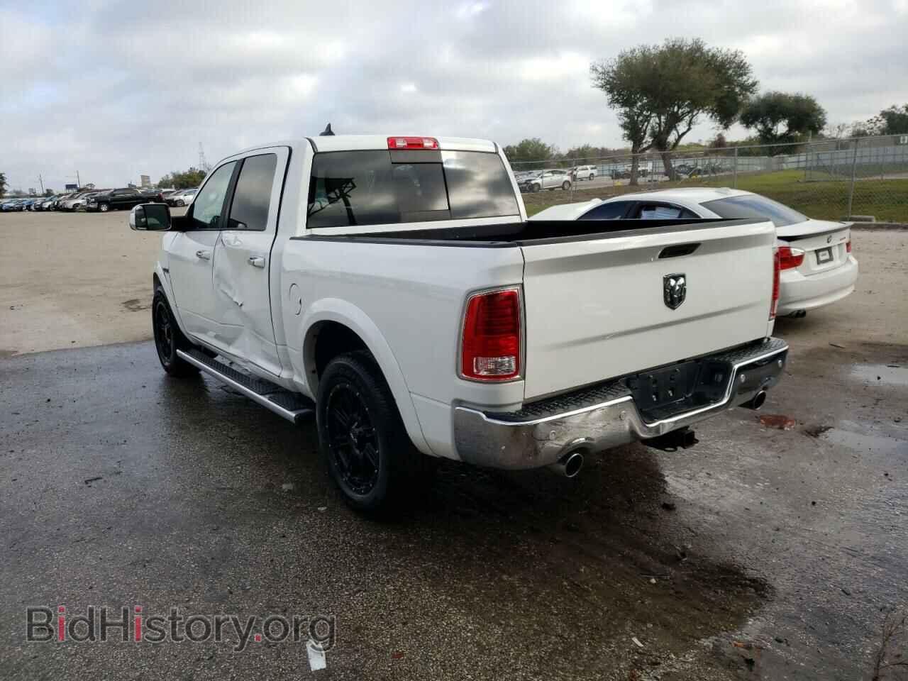 2018 RAM 1500 - VIN: 1C6RR7NM9JS128266 - Фото 3