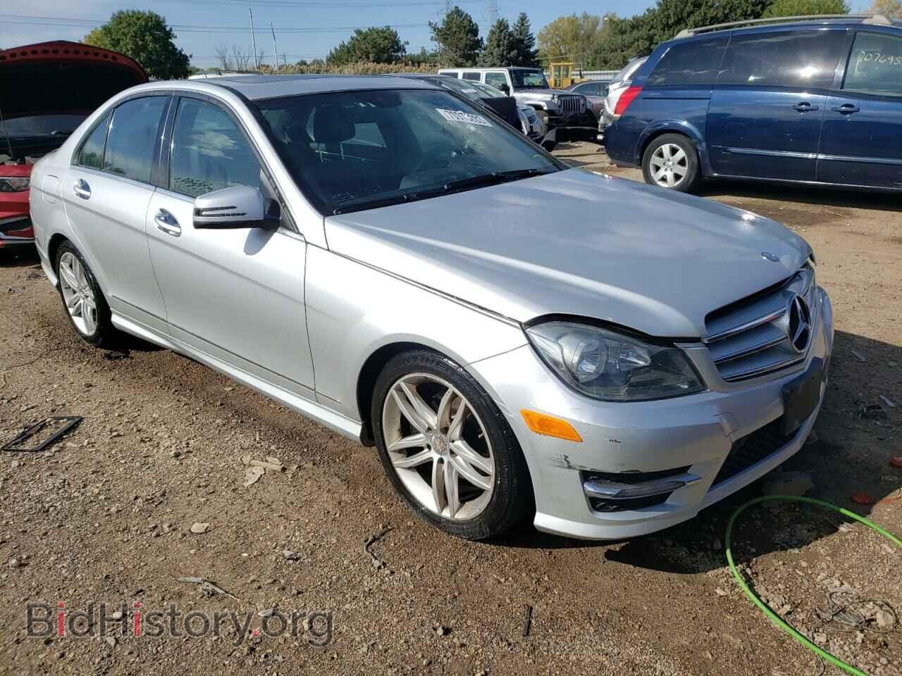 2012 MERCEDES-BENZ C-CLASS - VIN: WDDGF8BB5CA704175 - Фото 4