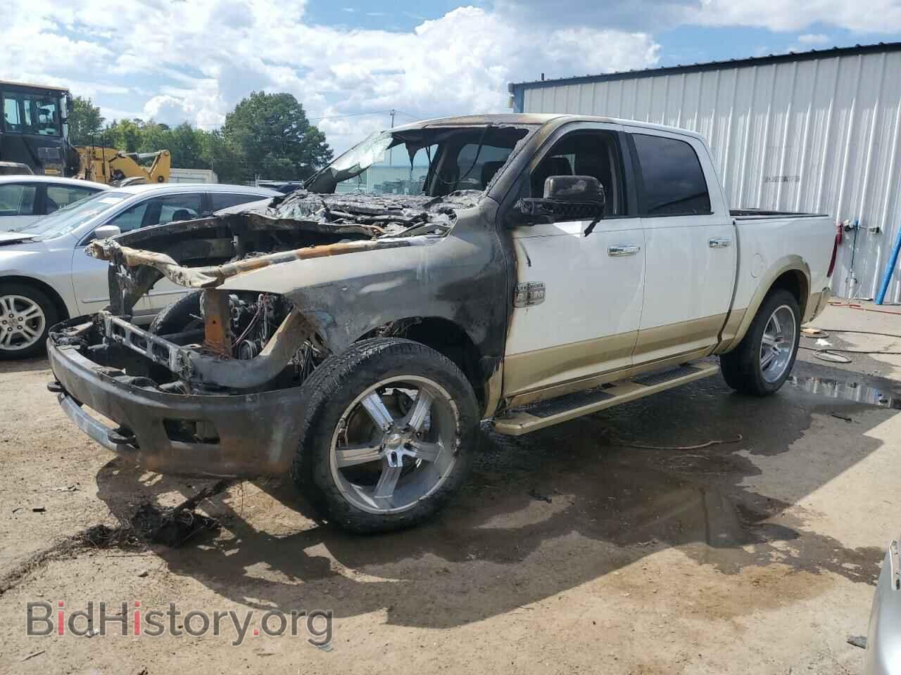 Photo 1D7RB1CT7BS628227 - DODGE All Models 2011