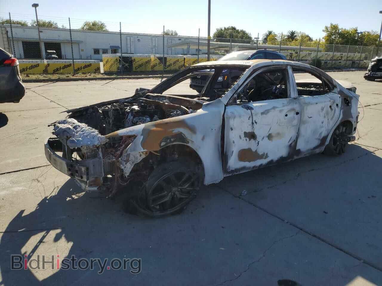 Photo JTHBA1D27G5019700 - LEXUS IS 2016