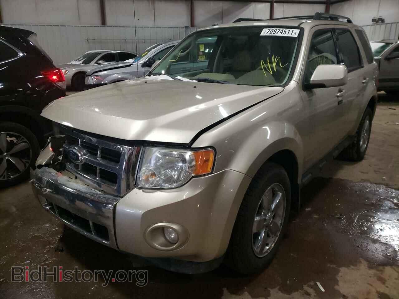 2011 FORD ESCAPE - VIN: 1FMCU9EG3BKB45676 - Фото 2