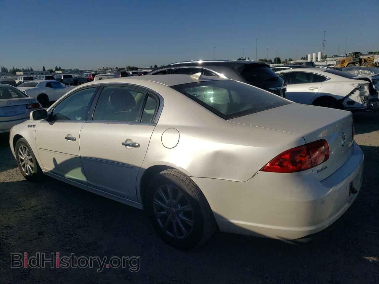 2010 BUICK LUCERNE - VIN: 1G4HJ5E12AU138613 - Фото 2