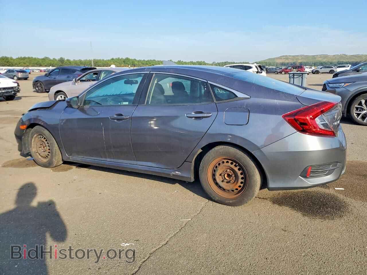 2019 HONDA CIVIC - VIN: 2HGFC2F67KH558520 - Photo 2