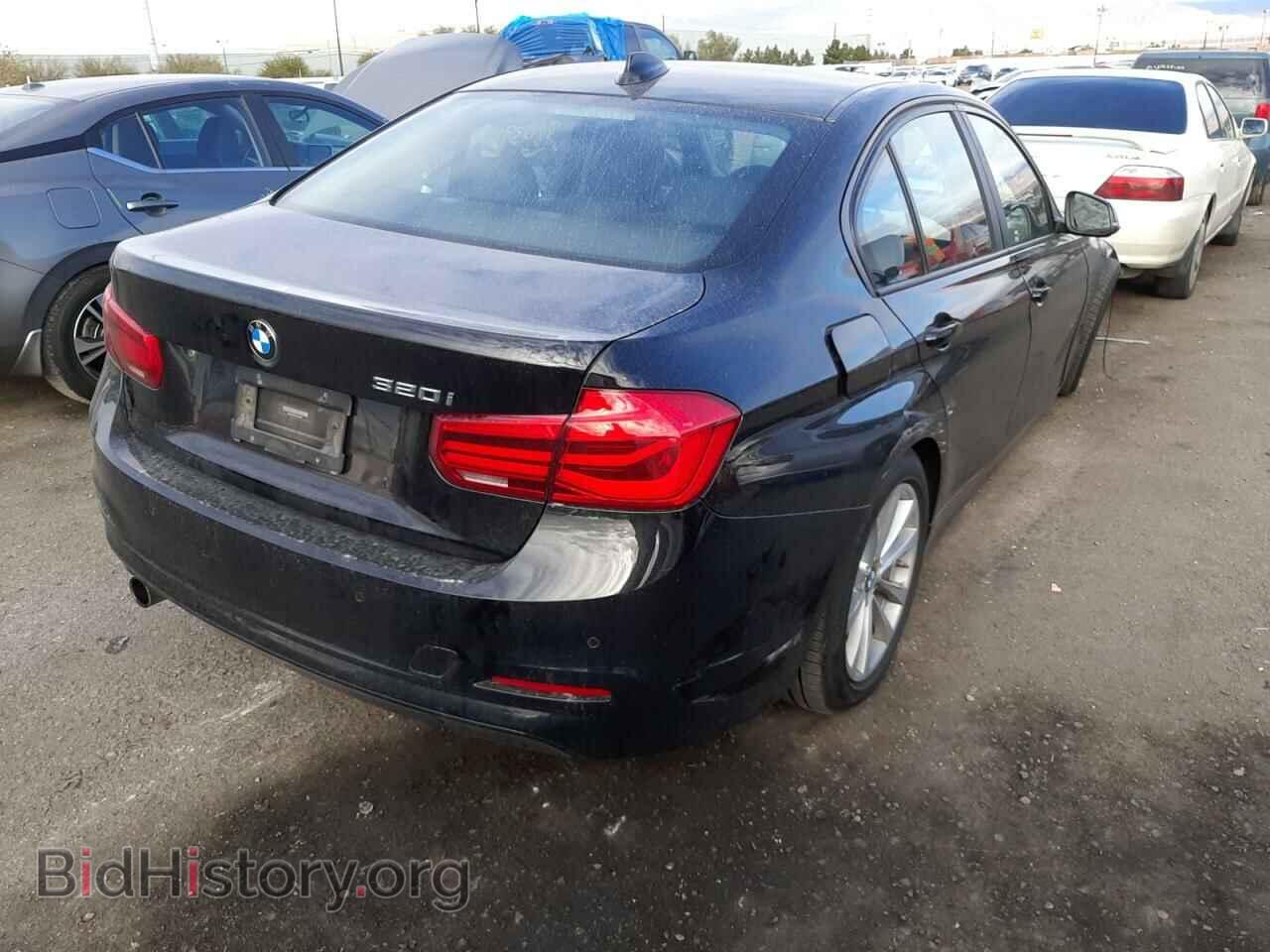 2017 BMW 3 SERIES - VIN: WBA8A9C33HAC99807 - Фото 4
