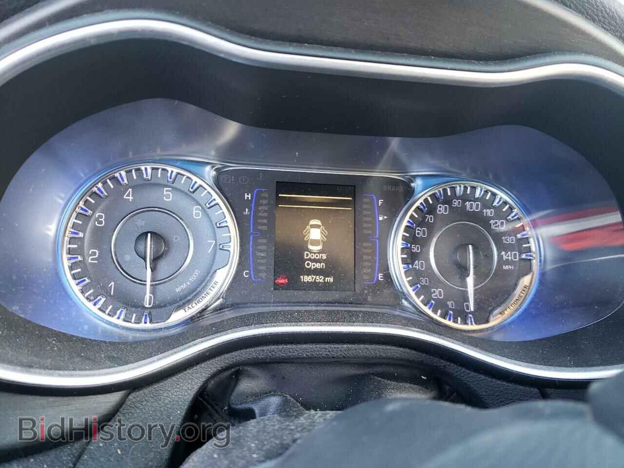 2016 CHRYSLER 200 - VIN: 1C3CCCABXGN154738 - Фото 9
