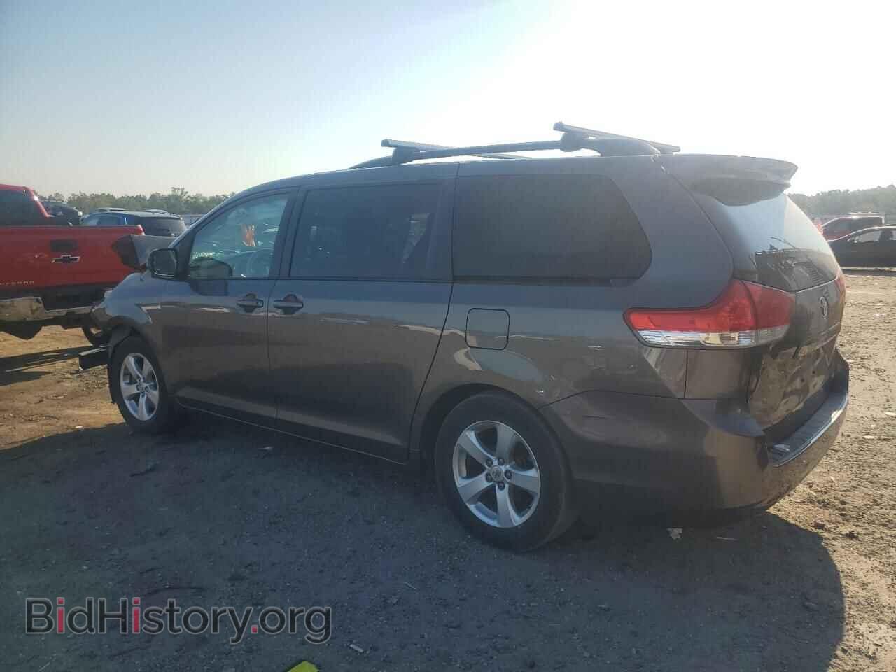 2013 TOYOTA All Models - VIN: 5TDKK3DCXDS337447 - Фото 2