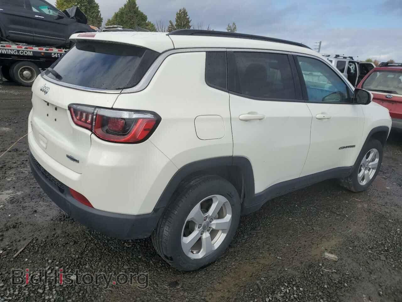 2018 JEEP COMPASS - VIN: 3C4NJDBB3JT418615 - Фото 3