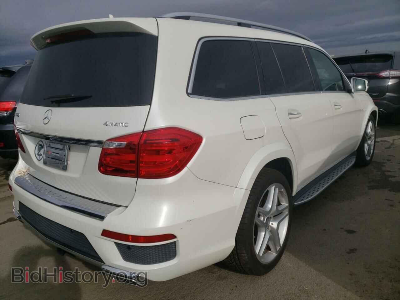 2015 MERCEDES-BENZ GL-CLASS - VIN: 4JGDF7DE7FA564287 - Фото 4