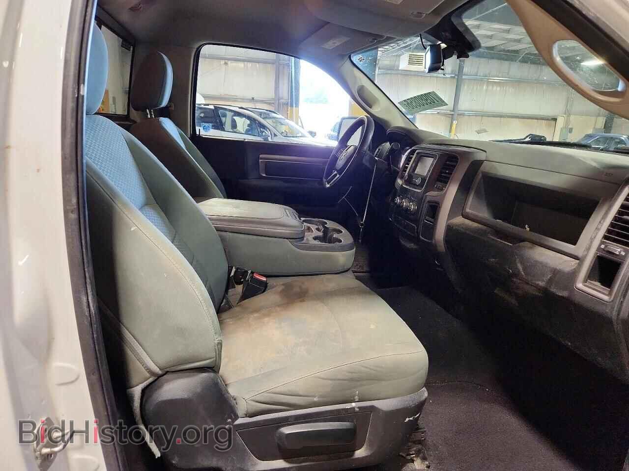 2014 RAM 1500 - VIN: 3C6JR6ATXEG307157 - Photo 10