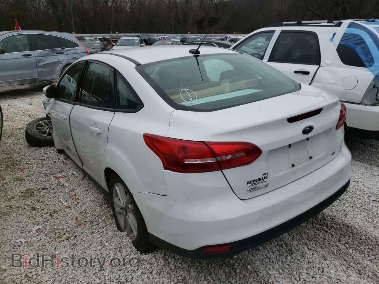 2017 FORD FOCUS - VIN: 1FADP3F24HL309249 - Фото 3