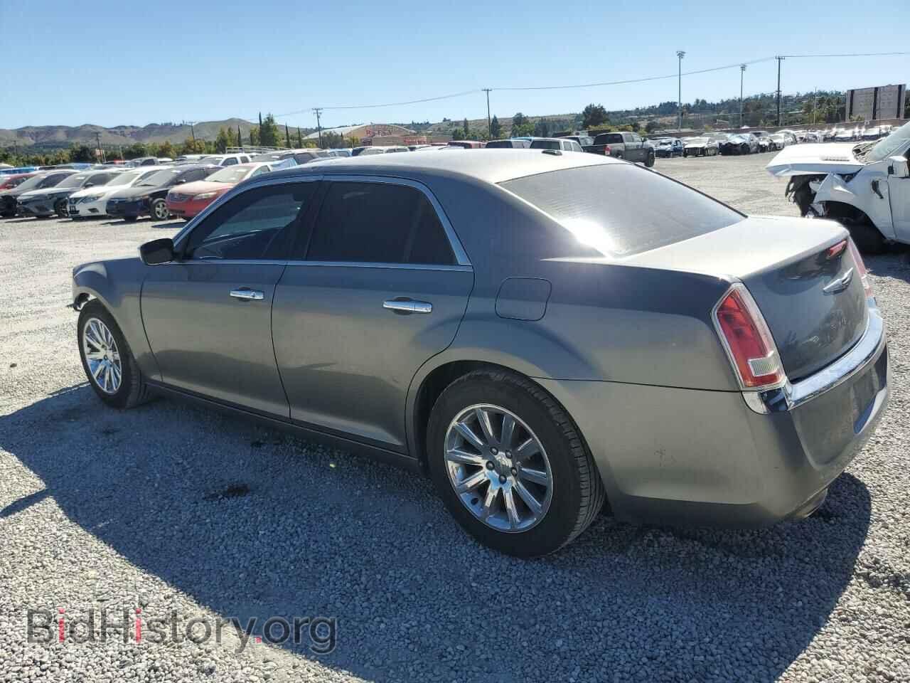 2012 CHRYSLER 300 - VIN: 2C3CCACG8CH224253 - Фото 2