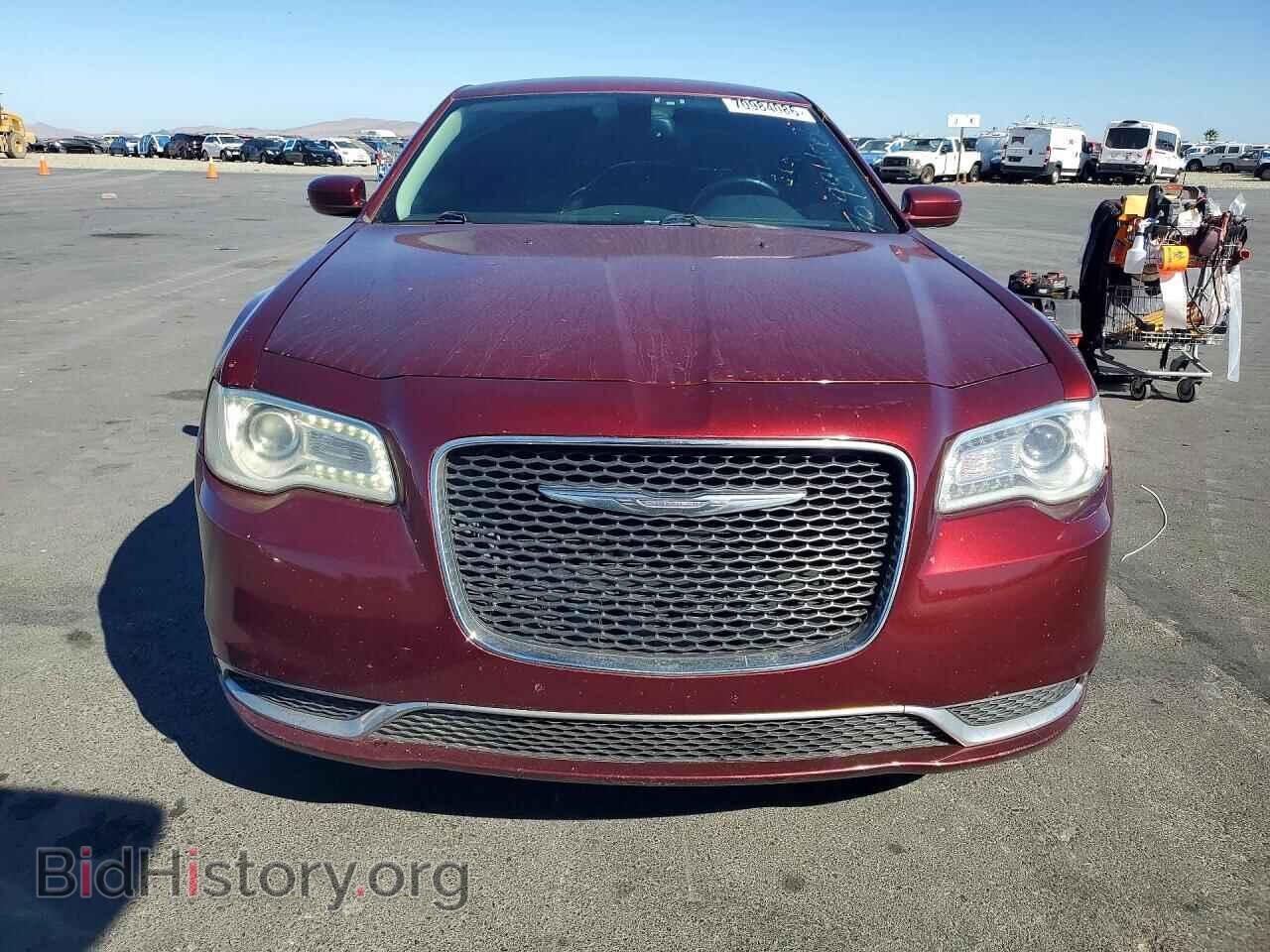 2016 CHRYSLER 300 - VIN: 2C3CCAAG6GH343721 - Фото 5