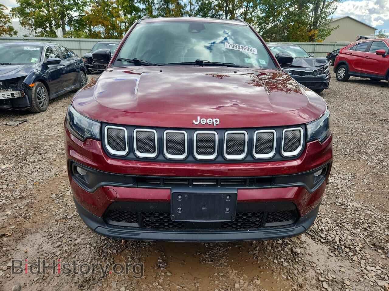 2022 Jeep COMPASS (VIN 3C4NJDBB6NT111266) — фото 5 из 13