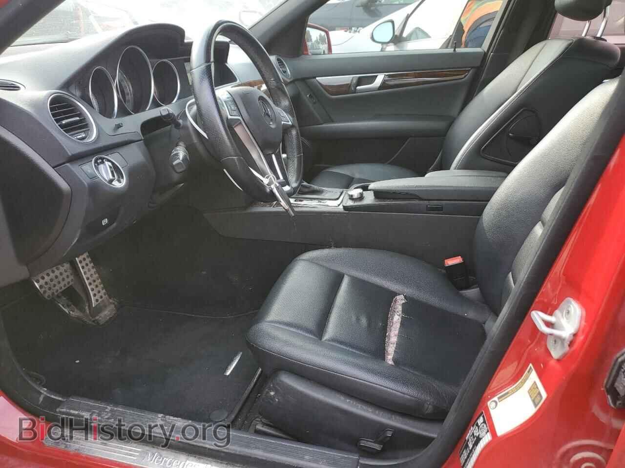 2012 MERCEDES-BENZ C-CLASS - VIN: WDDGF8FB1CF913216 - Фото 7