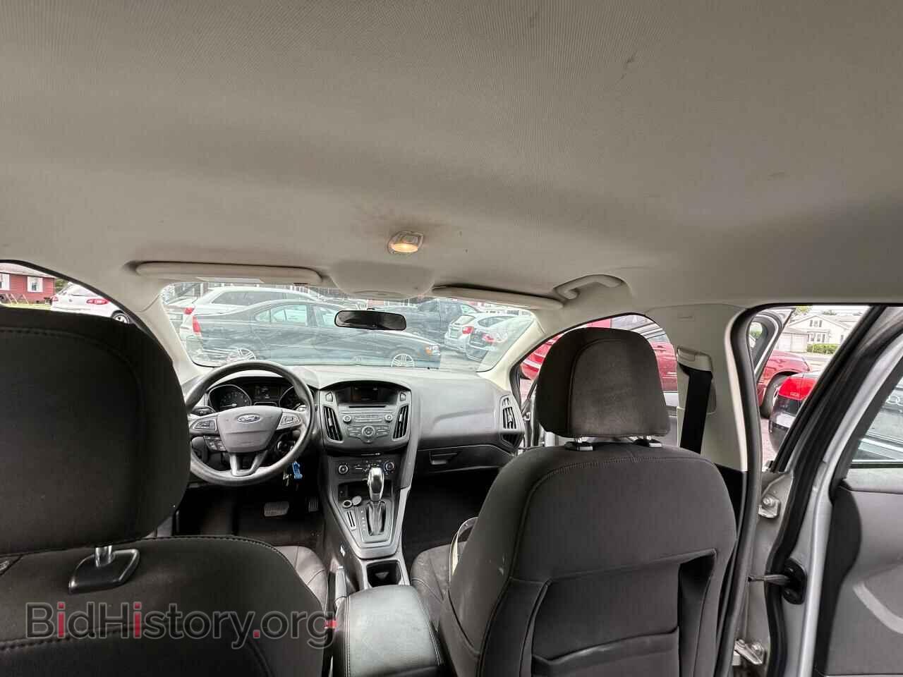 2016 FORD FOCUS - VIN: 1FADP3F23GL398004 - Photo 9