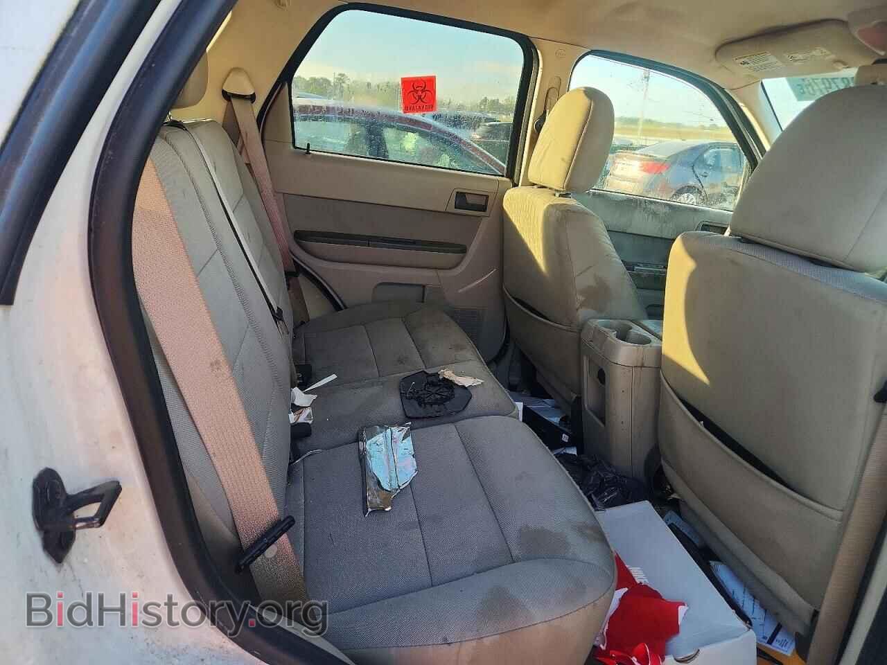 2011 FORD ESCAPE - VIN: 1FMCU0D75BKC54329 - Фото 11