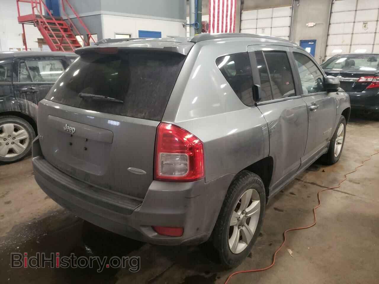 2011 JEEP COMPASS - VIN: 1J4NF1FB4BD282443 - Фото 4