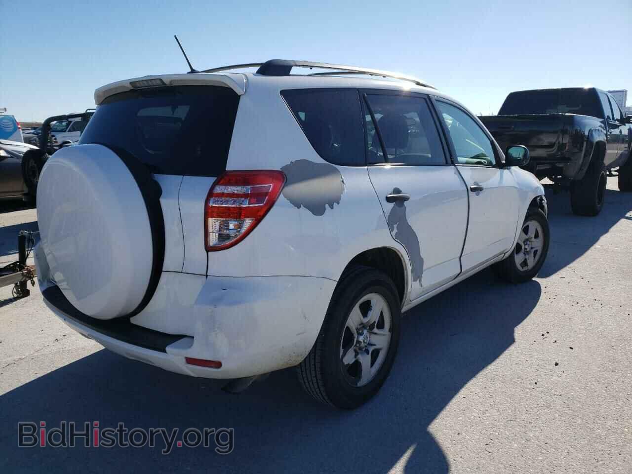 2011 TOYOTA RAV4 - VIN: 2T3ZF4DV7BW092192 - Фото 4