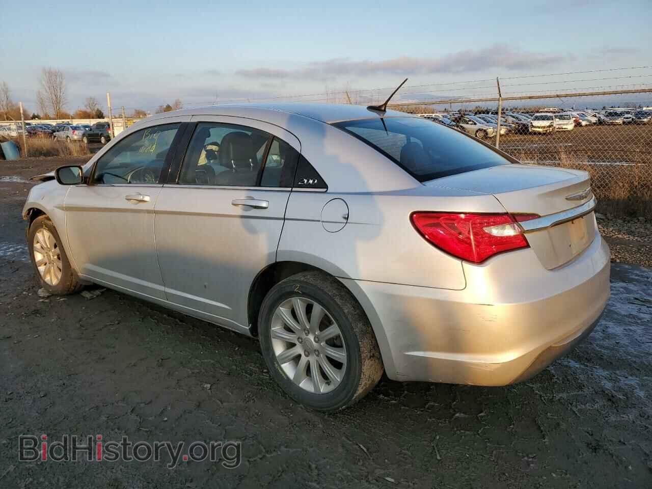 2012 CHRYSLER 200 - VIN: 1C3CCBBB3CN188006 - Фото 2
