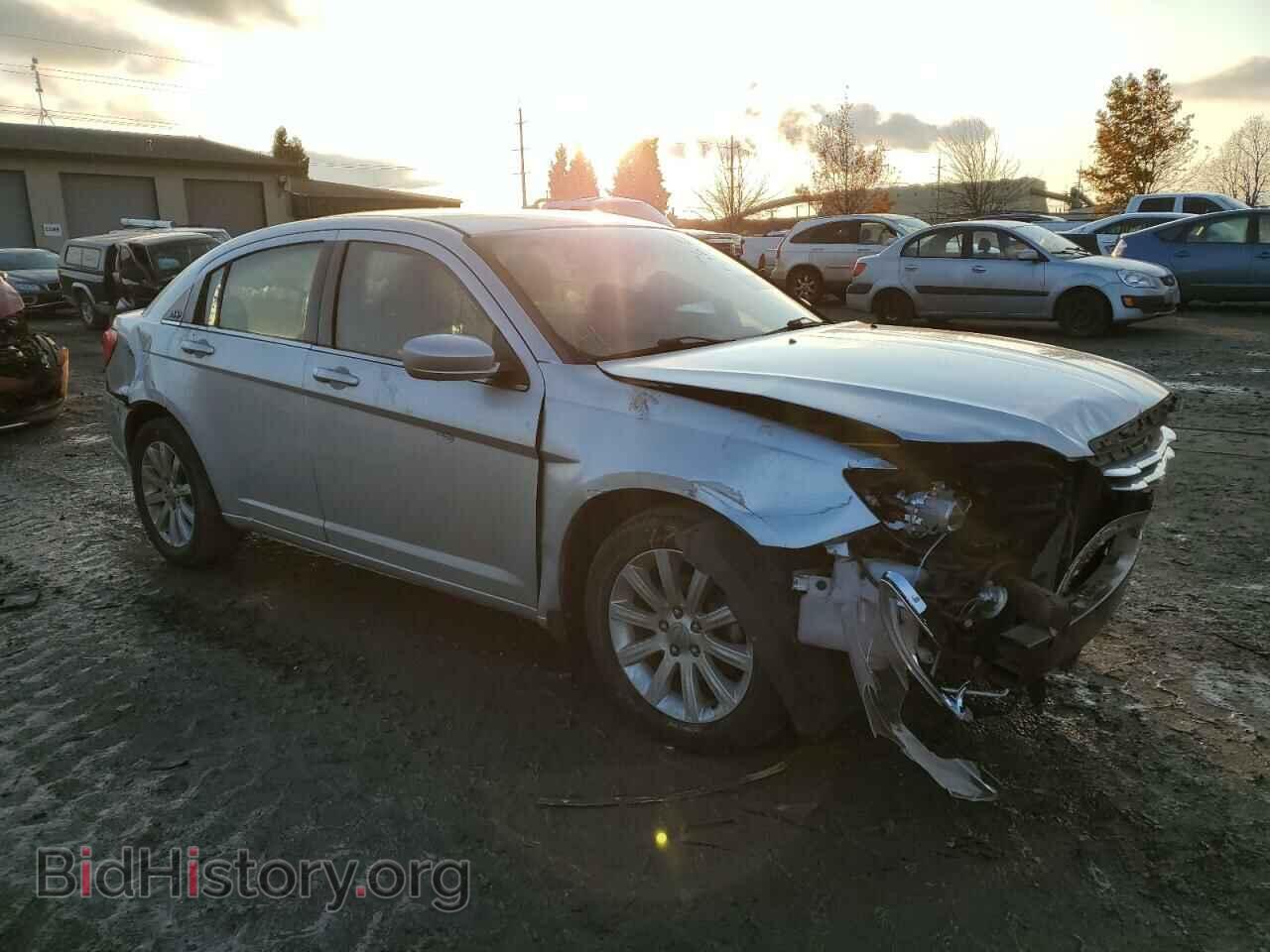 2012 CHRYSLER 200 - VIN: 1C3CCBBB3CN188006 - Фото 4