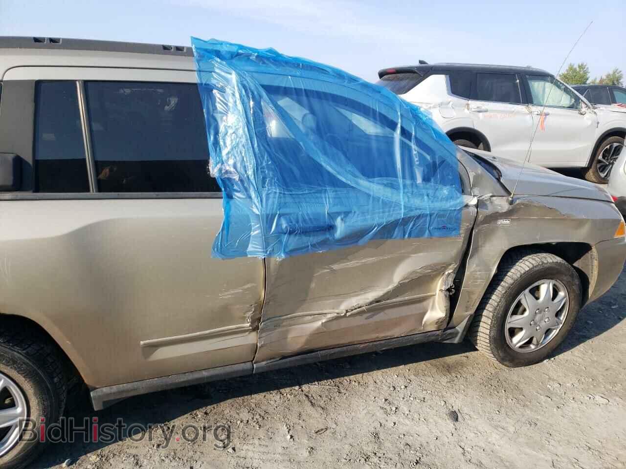 2009 JEEP COMPASS - VIN: 1J4FF47B29D234275 - Фото 13