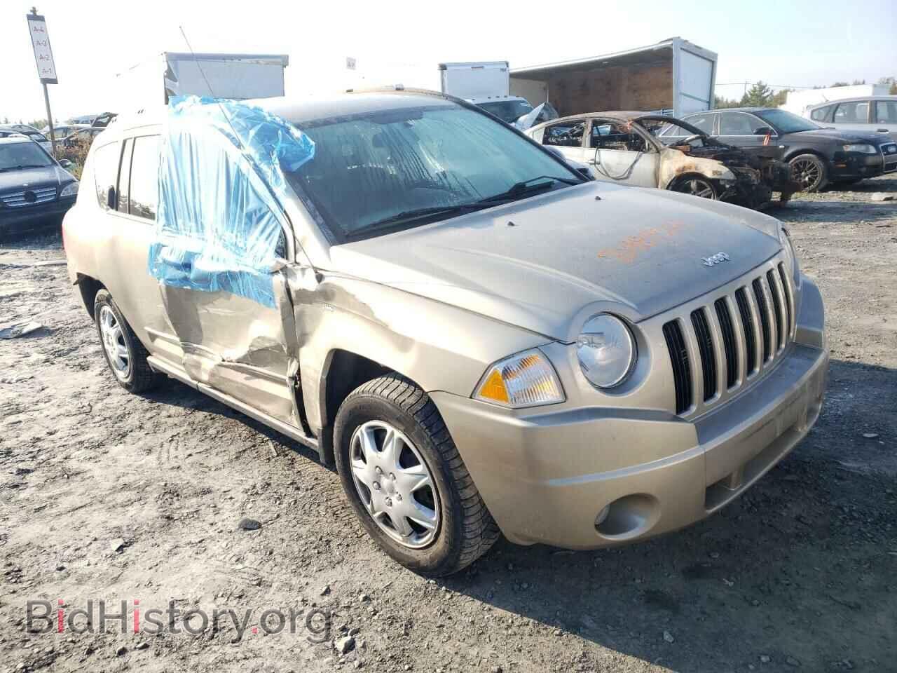 2009 JEEP COMPASS - VIN: 1J4FF47B29D234275 - Фото 4