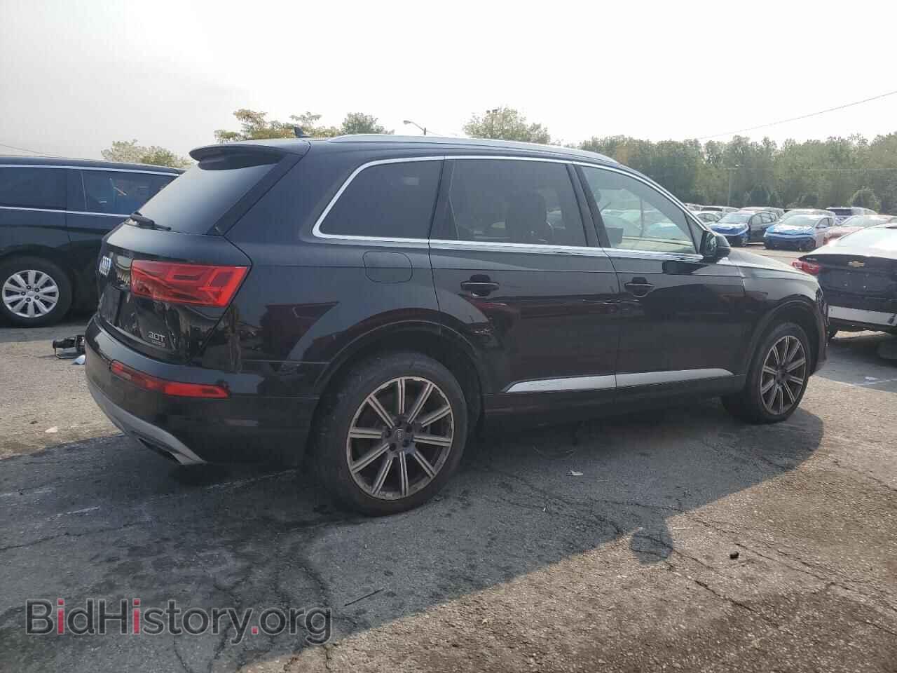 2017 AUDI Q7 - VIN: WA1VAAF73HD035420 - Фото 3