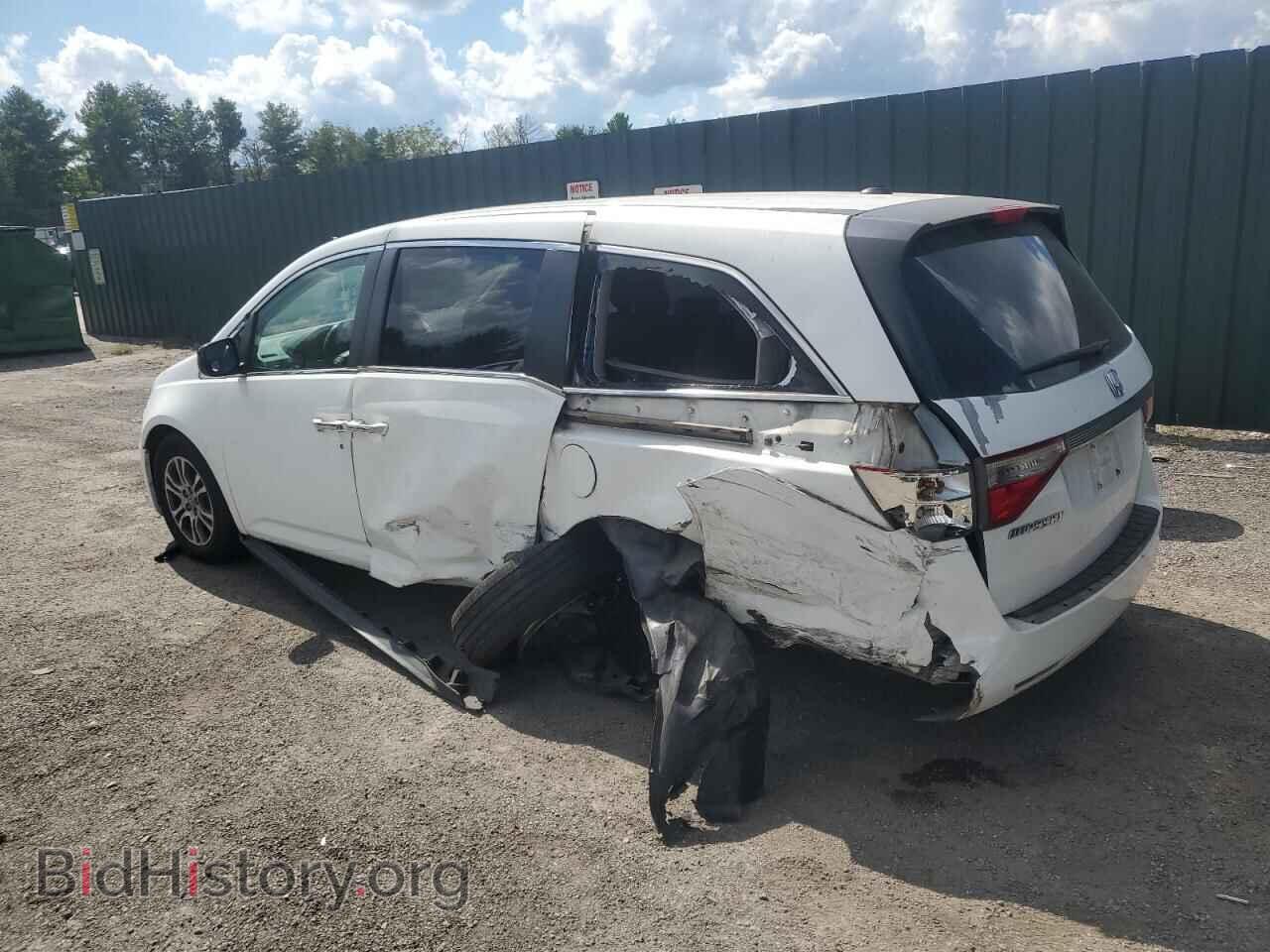 2011 HONDA All Models - VIN: 5FNRL5H63BB002558 - Фото 2