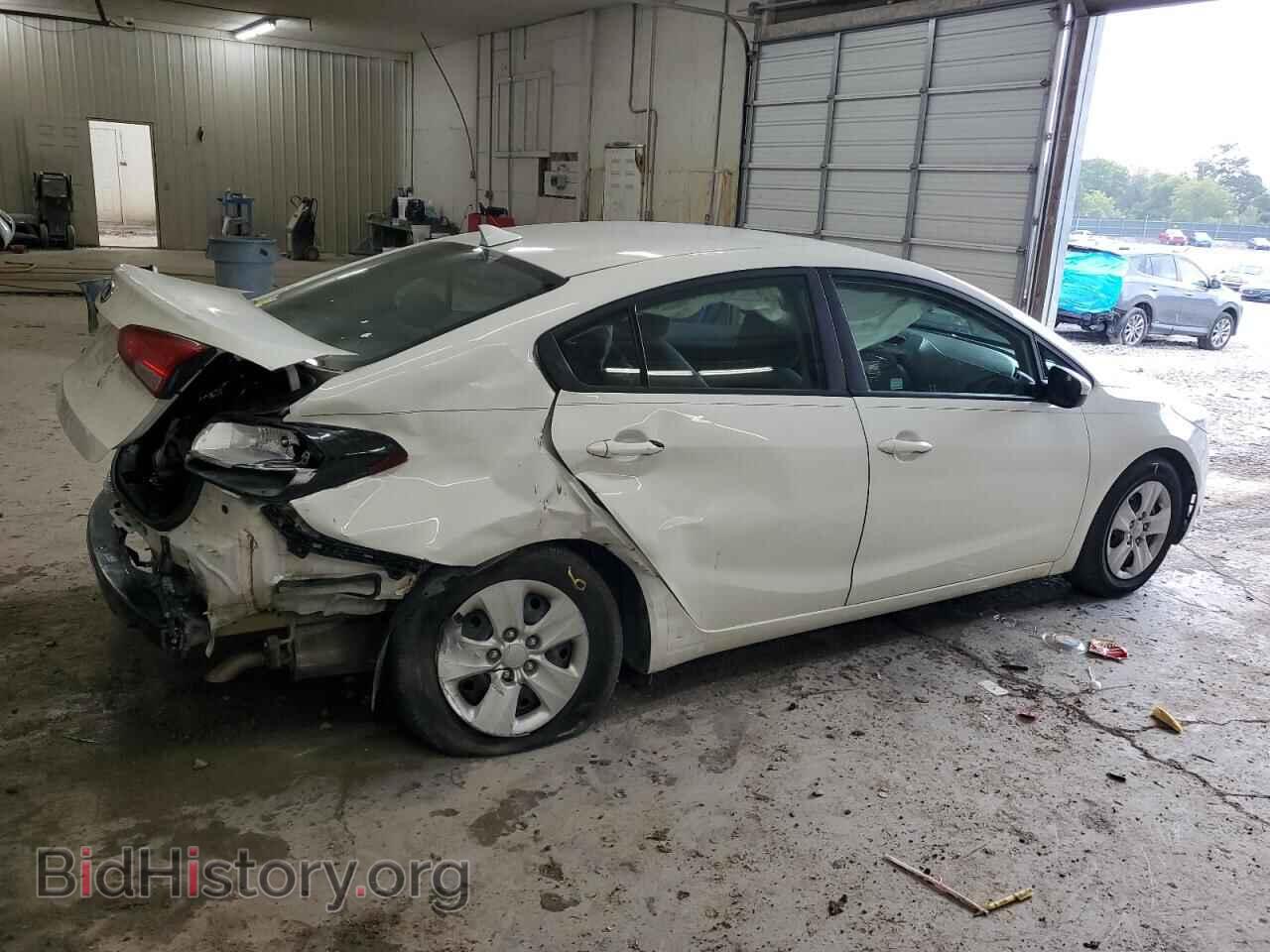 2017 KIA FORTE - VIN: 3KPFK4A75HE097304 - Фото 3