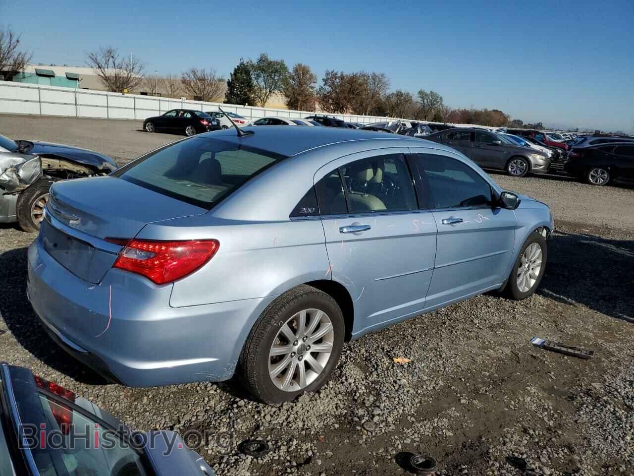 2013 CHRYSLER 200 - VIN: 1C3CCBCG4DN559282 - Фото 3