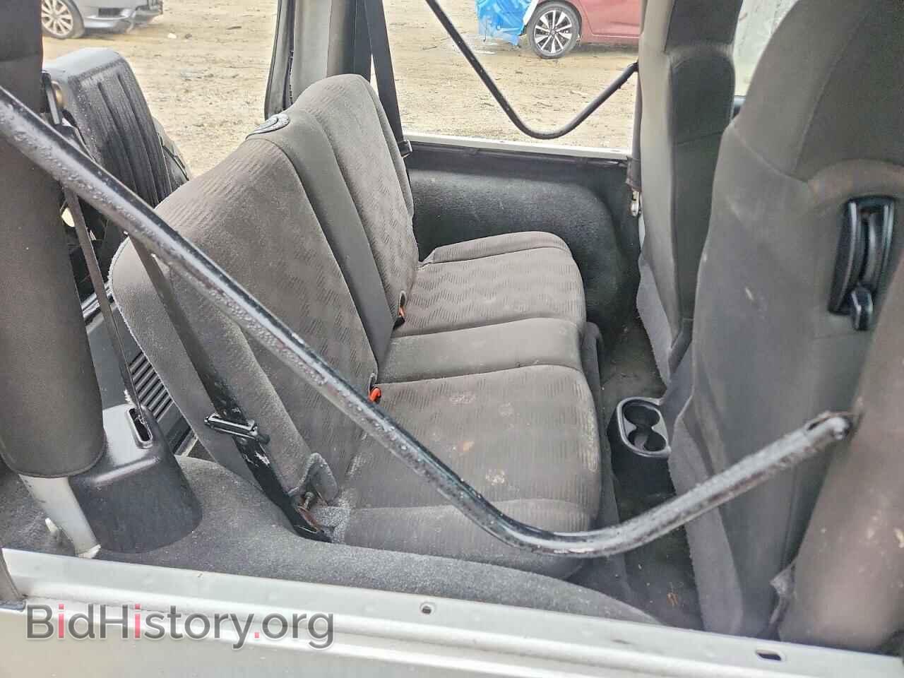 2005 JEEP WRANGLER - VIN: 1J4FA39S75P357696 - Фото 10