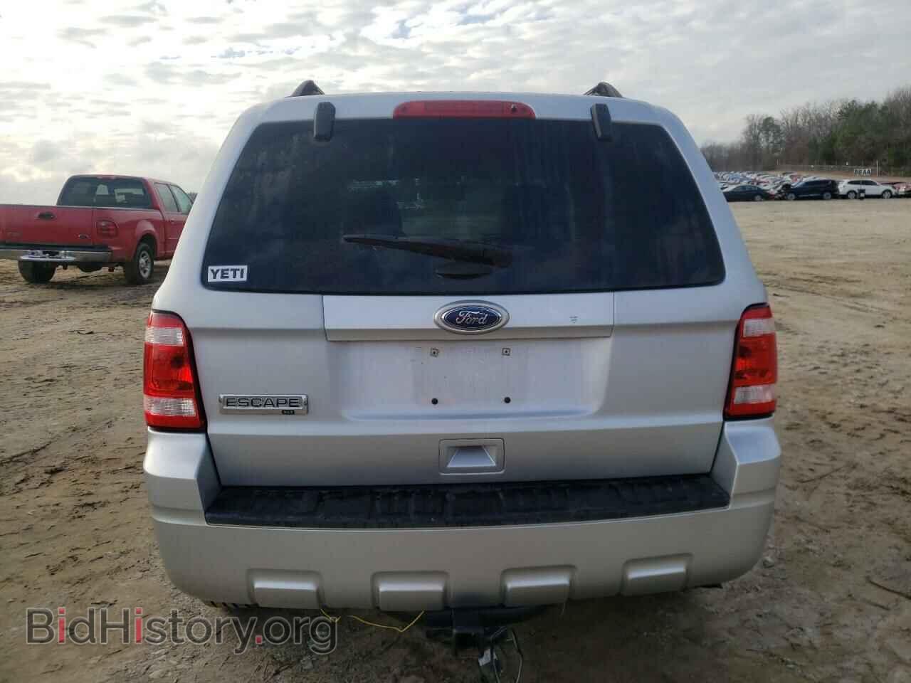 2011 FORD ESCAPE - VIN: 1FMCU0D71BKC25720 - Фото 6