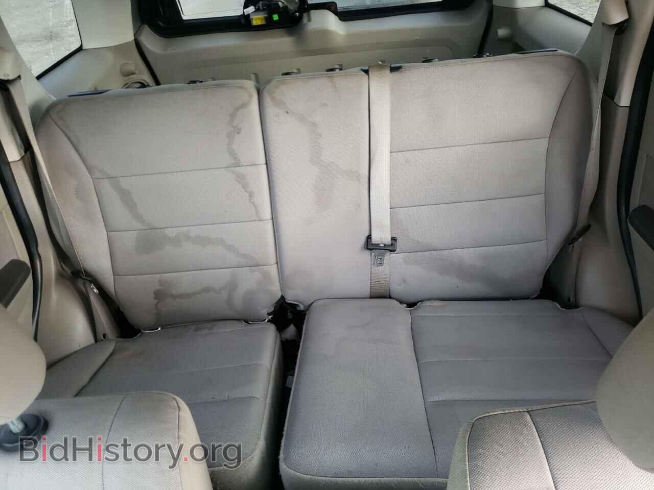 2011 FORD ESCAPE - VIN: 1FMCU0D71BKC25720 - Фото 10
