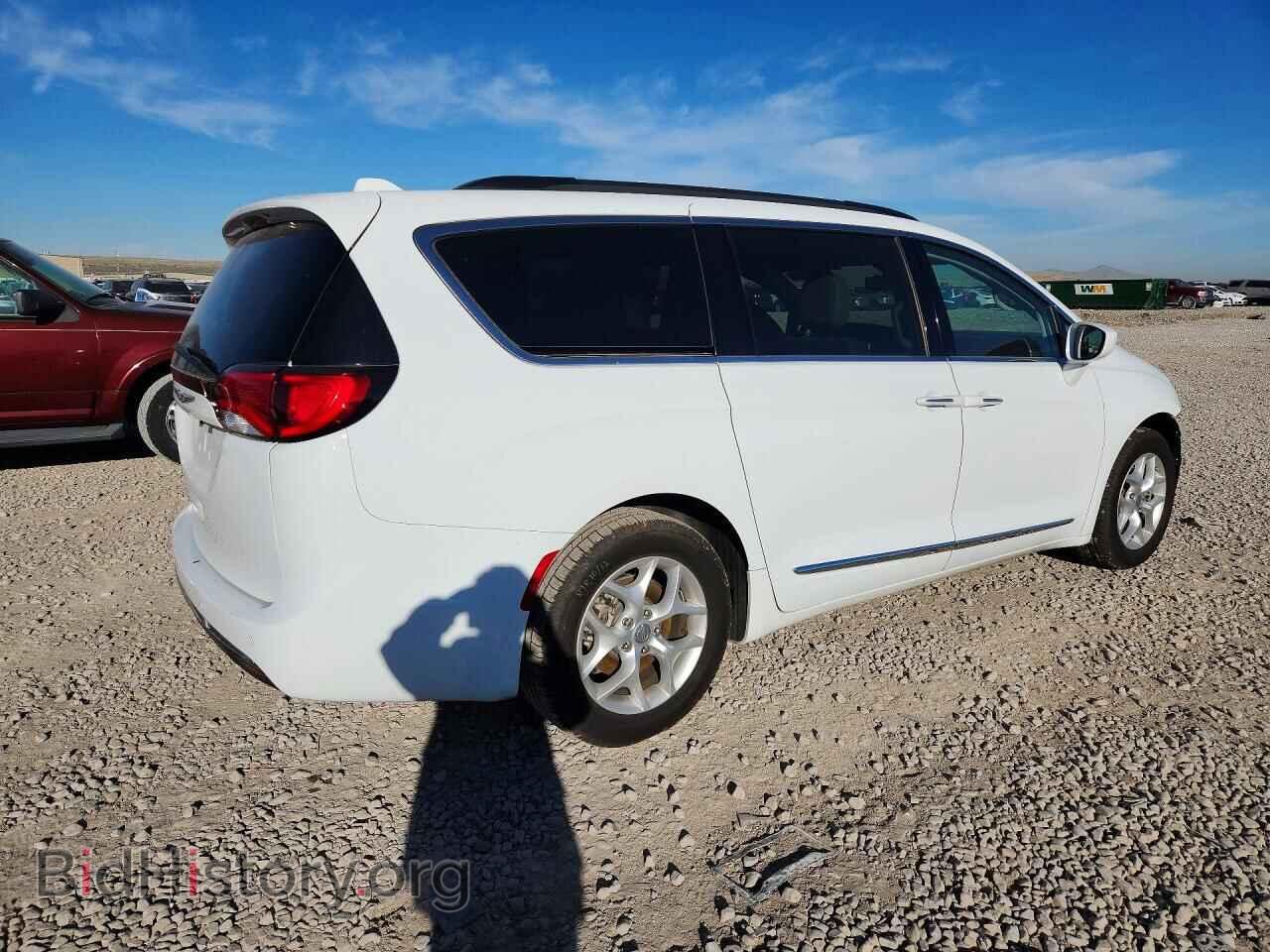 2017 CHRYSLER PACIFICA - VIN: 2C4RC1BG0HR552937 - Photo 3