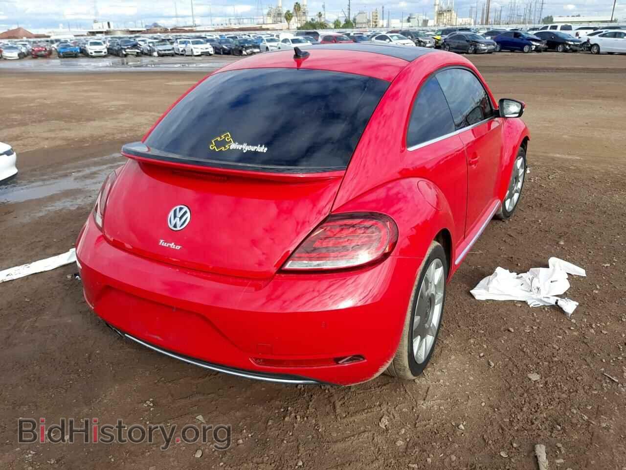 2019 VOLKSWAGEN BEETLE - VIN: 3VWJD7AT5KM709532 - Фото 4