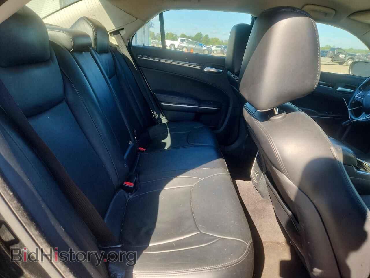 2015 CHRYSLER 300 - VIN: 2C3CCAAG4FH766487 - Photo 10