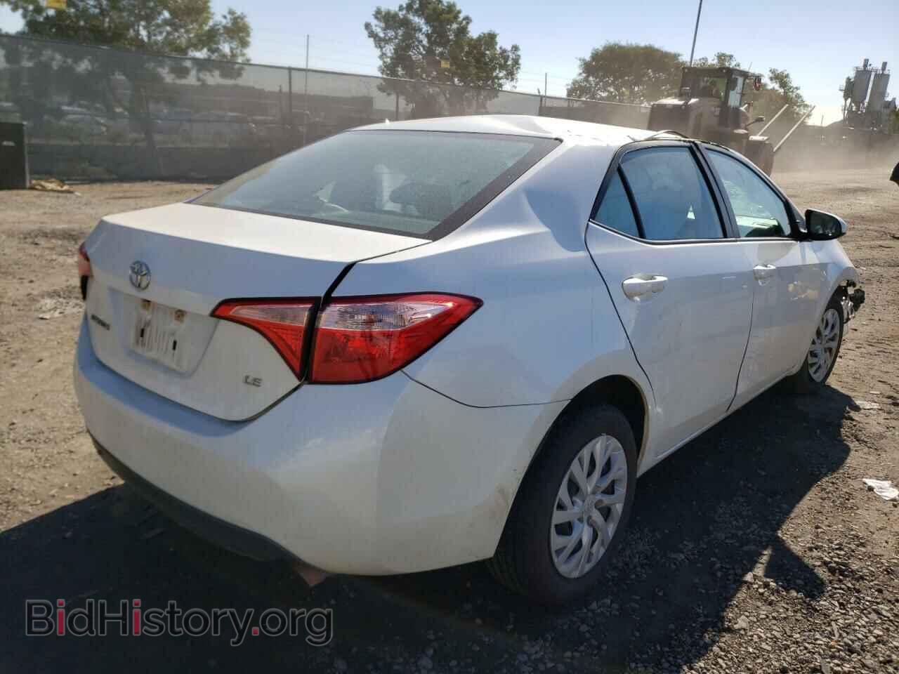 2018 TOYOTA COROLLA - VIN: 5YFBURHE0JP756548 - Фото 4