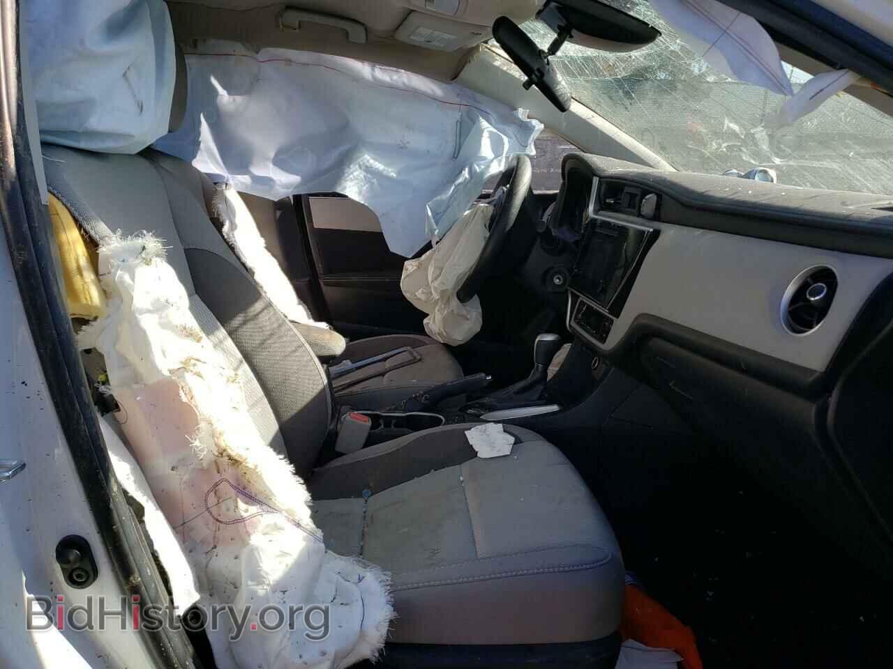 2018 TOYOTA COROLLA - VIN: 5YFBURHE0JP756548 - Фото 5