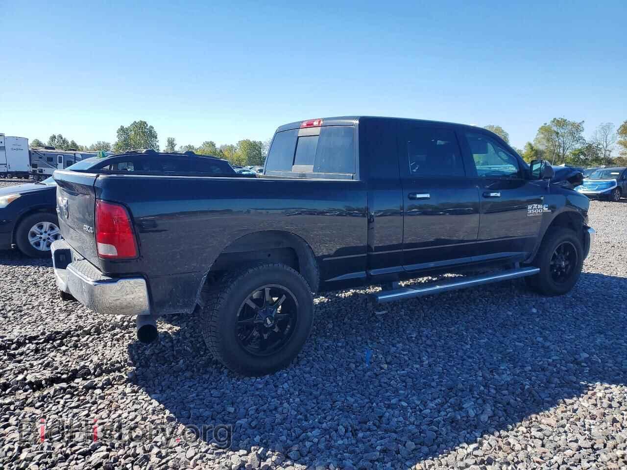 2016 RAM 3500 - VIN: 3C63R3LLXGG128172 - Photo 3