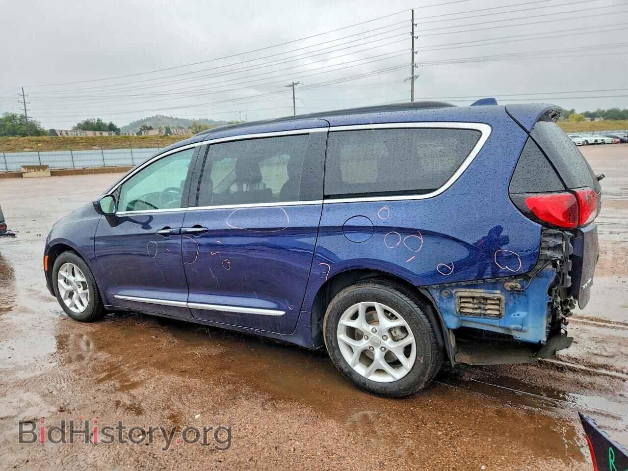 2017 CHRYSLER PACIFICA - VIN: 2C4RC1BG6HR769702 - Фото 2