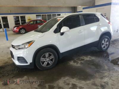2018 Chevrolet TRAX LS, white — VIN KL7CJNSB5JB709502, Copart