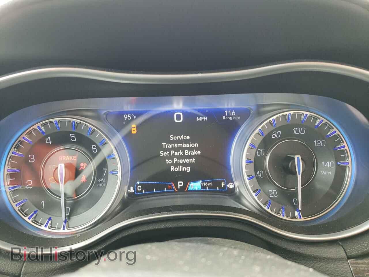 2015 CHRYSLER 300 - VIN: 2C3CCAAG7FH893959 - Фото 9
